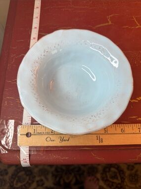 Vietri Incanto lace pale blue dessert Bowl